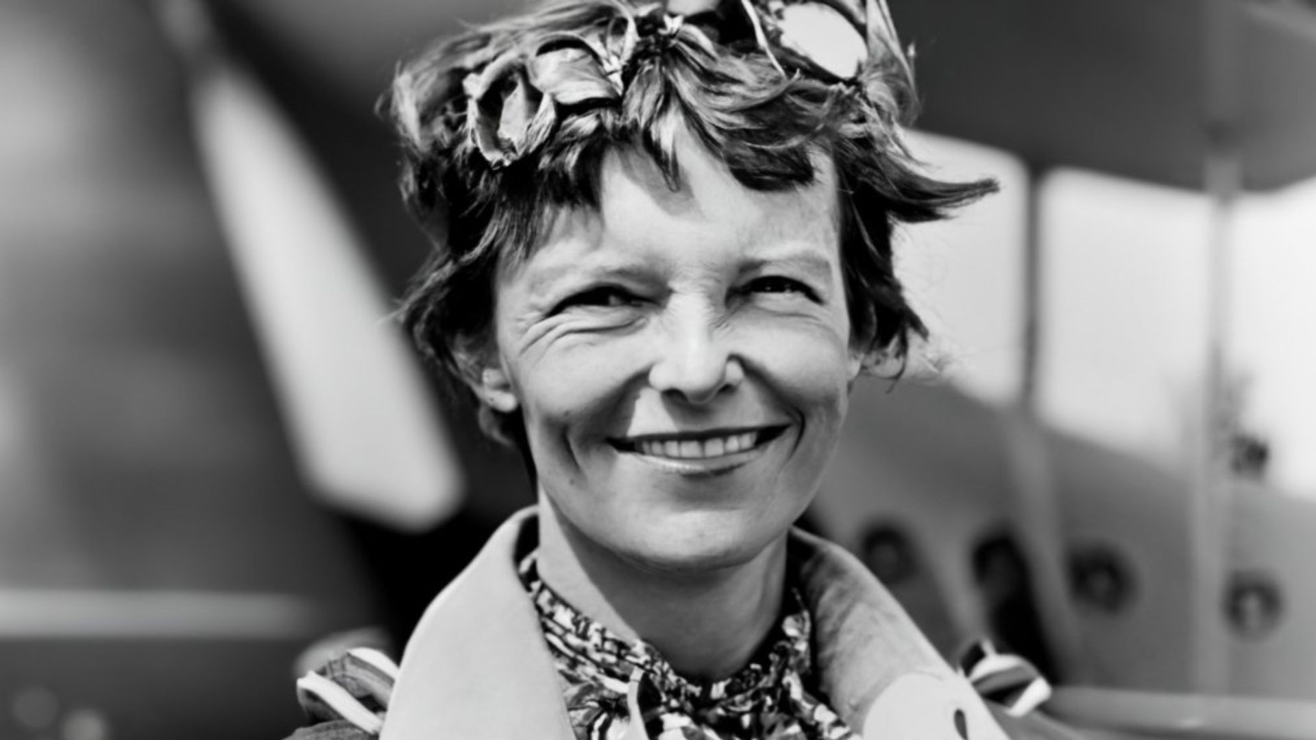 Amelia Earhart: La pionera del liderazgo femenino