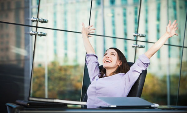 7 tips para ser más feliz en el trabajo